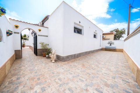 Villa a La Marina, Alicante, La Marina - € 225.000 | Ref: W6185 - foto 7